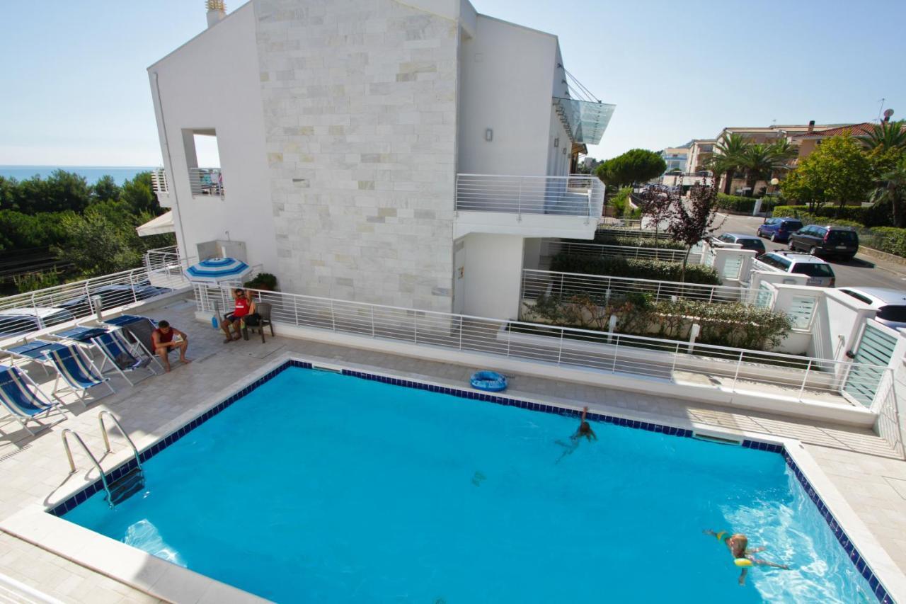 Cerrano Park Resort Pineto Cameră foto